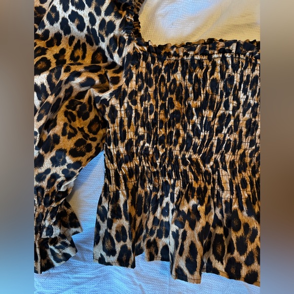 Zara top (medium) - Picture 4 of 4